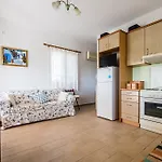 Maria's House Apartman Kateliósz